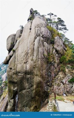 Der Tianmenstein-Park: Ein gigantisches Felsentor zum Staunen und Wandern!