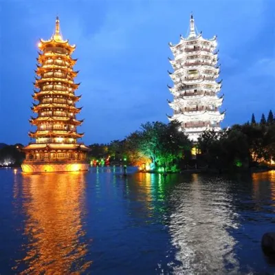 Die Fabelhafte Pagode der Sonne - Ein Verstecktes Juwel in Guilin!